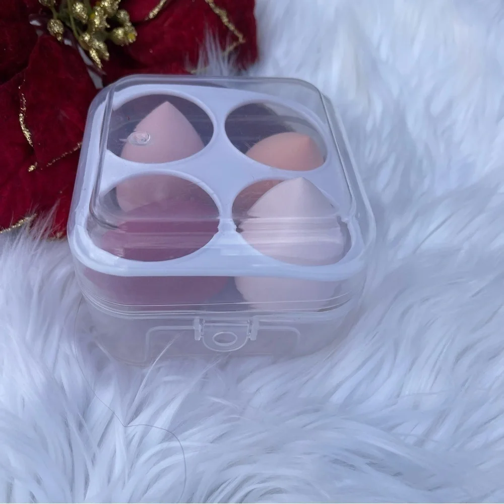 NEW Set Of 4 Makeup Sponges Foundation Powder
